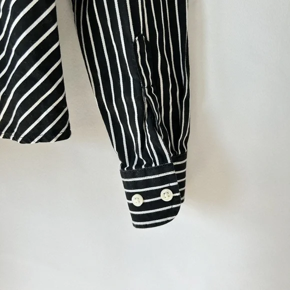 Tommy Hilfiger Women's Button Down Black & White Striped Ruffle Blouse Size 8 - Picture 7 of 11